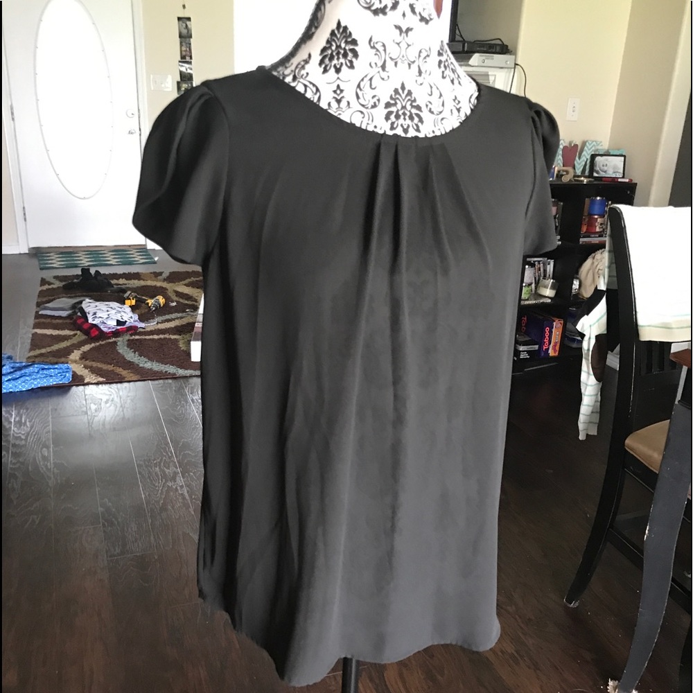 NWOT- Papermoon for Stitch Fix. Black size large.